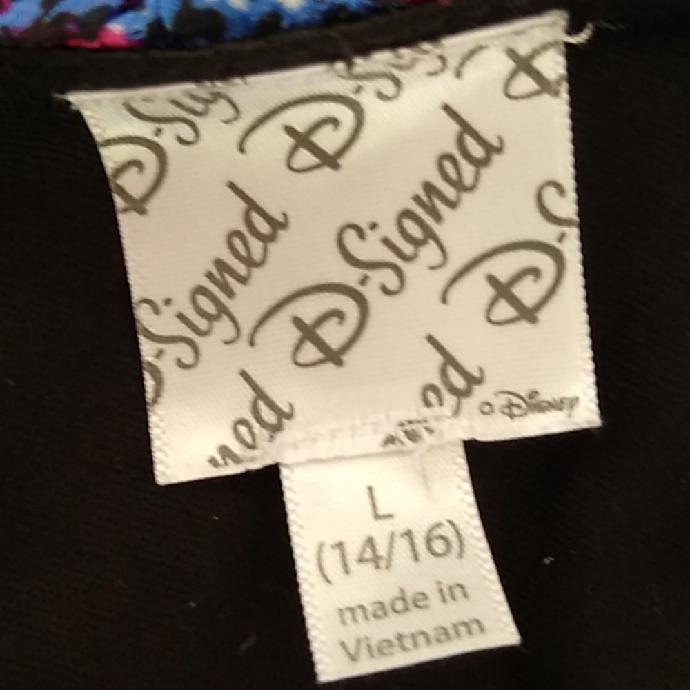 D-signed dress - Picture 5 of 5